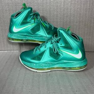 Nike Lebron X Easter GS 543564 Crystal Mint Size 6.5Y/7.5Women's/6 Men's